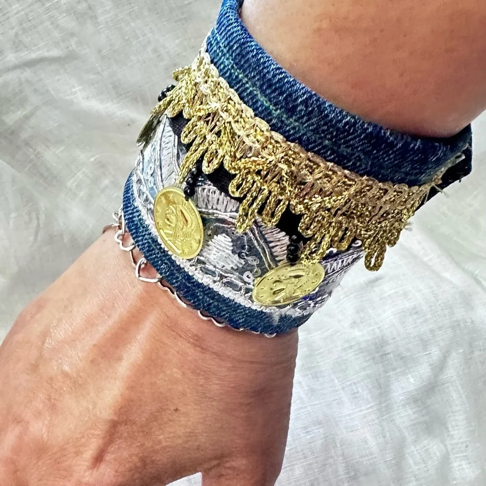 OOAK Upcycled Denim Gold Coin Charm Sequins Cuff Bracelet Boho Lined Signed - Picture 9 of 12